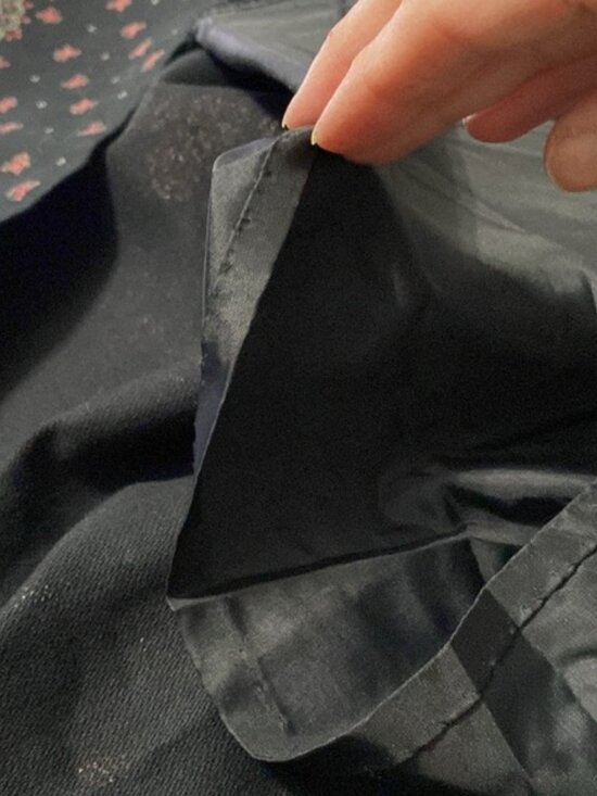 Vintage Original Alpen Trachten Pleated Black Skirt full A-Line Size large 44 - Picture 10 of 12